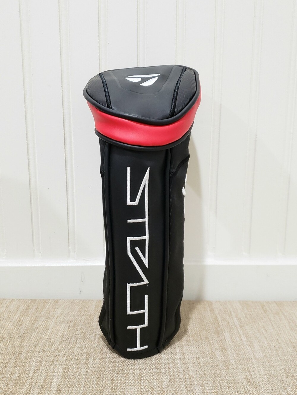 NWOT! TAYLORMADE STEALTH Fairway Metal Headcover (5,6,7,9) Black/Red